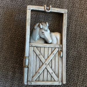 Momma horse and baby brooch